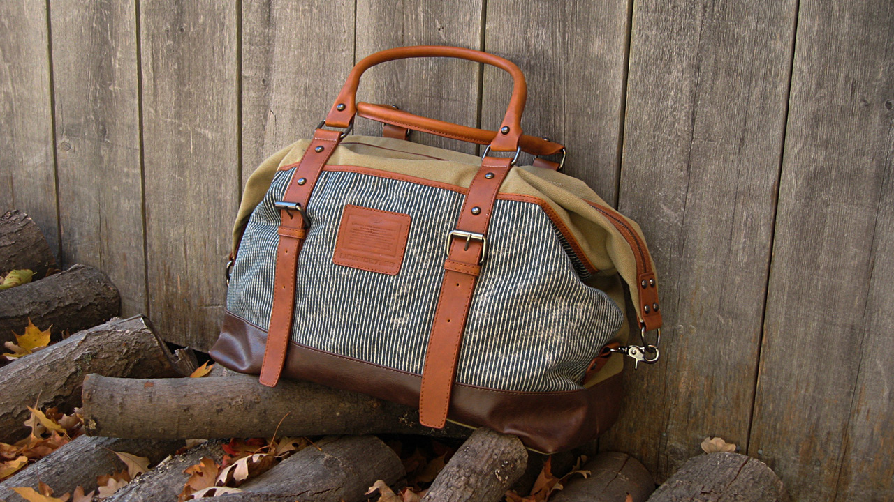LICENCE 71195 Jumper II Canvas Overnighter