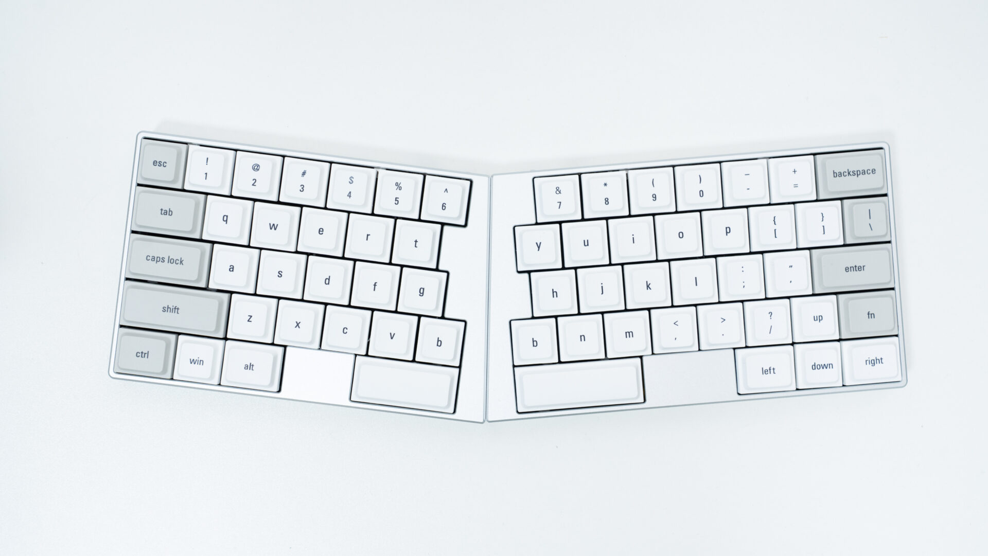 無線分割キーボードが気軽に使える「ElimKeys Elytra」レビュー
