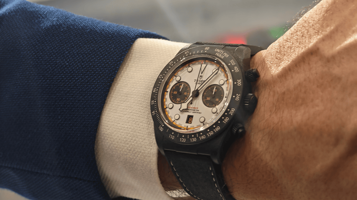 TUDOR × VCARB 活动亮相 TRX，免费体验 F1 的疾速赛车模拟