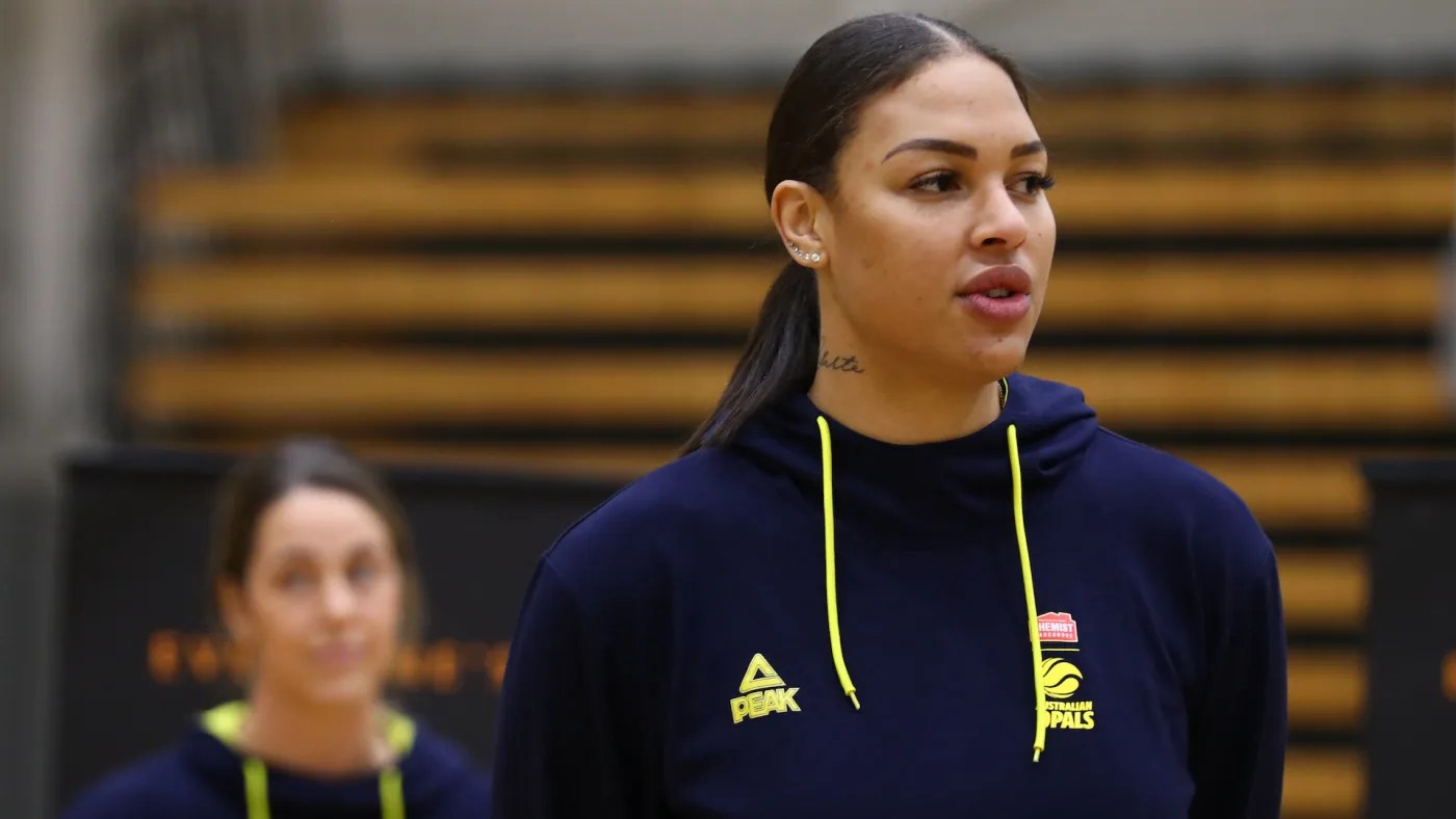 Liz Cambage 1-ff69e6e3