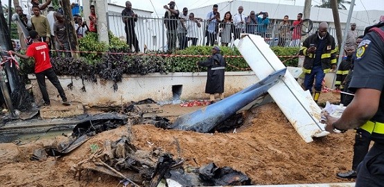 Plane Crashes on Lagos Road 2