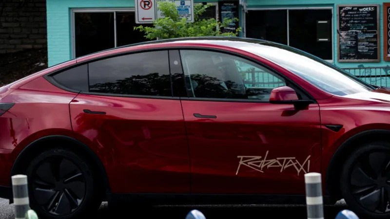 Tesla robotaxi
