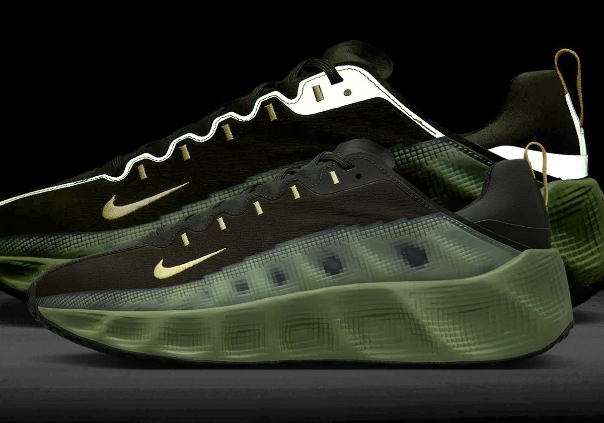 Nike Ava Rover