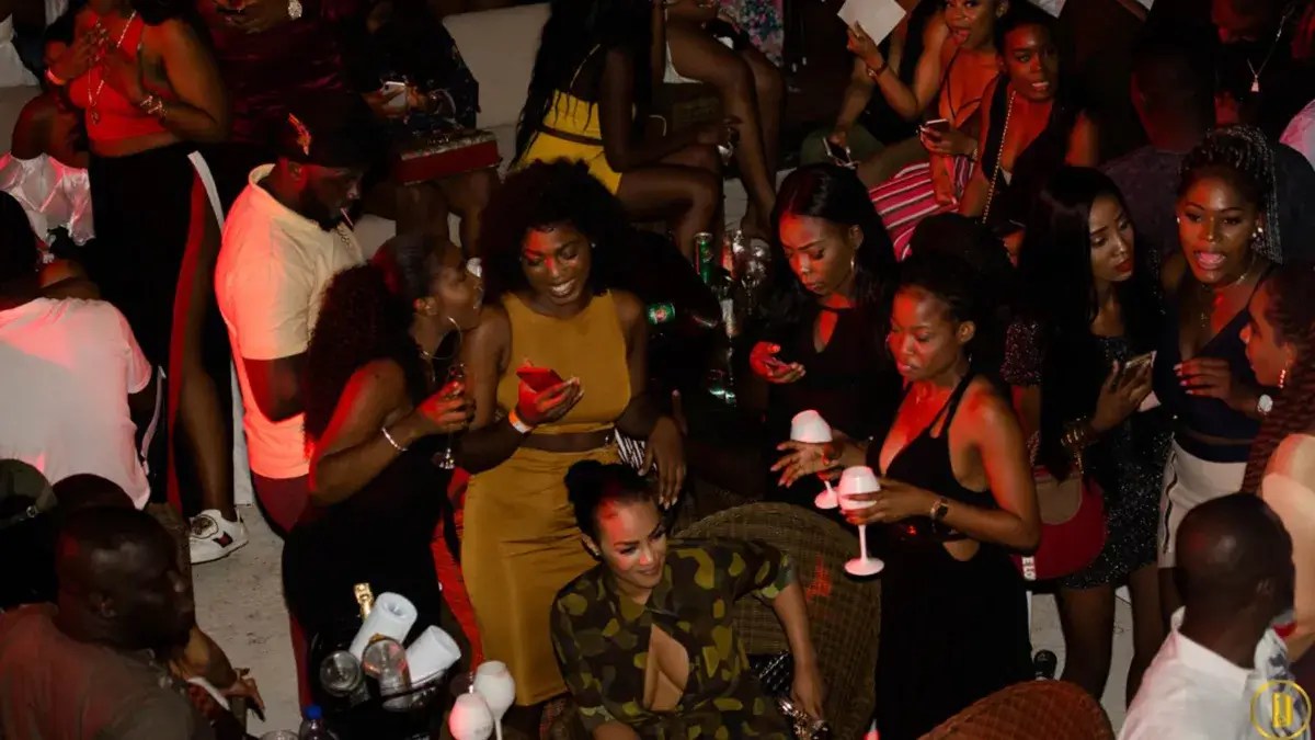 How to chill in Ghana with a budget