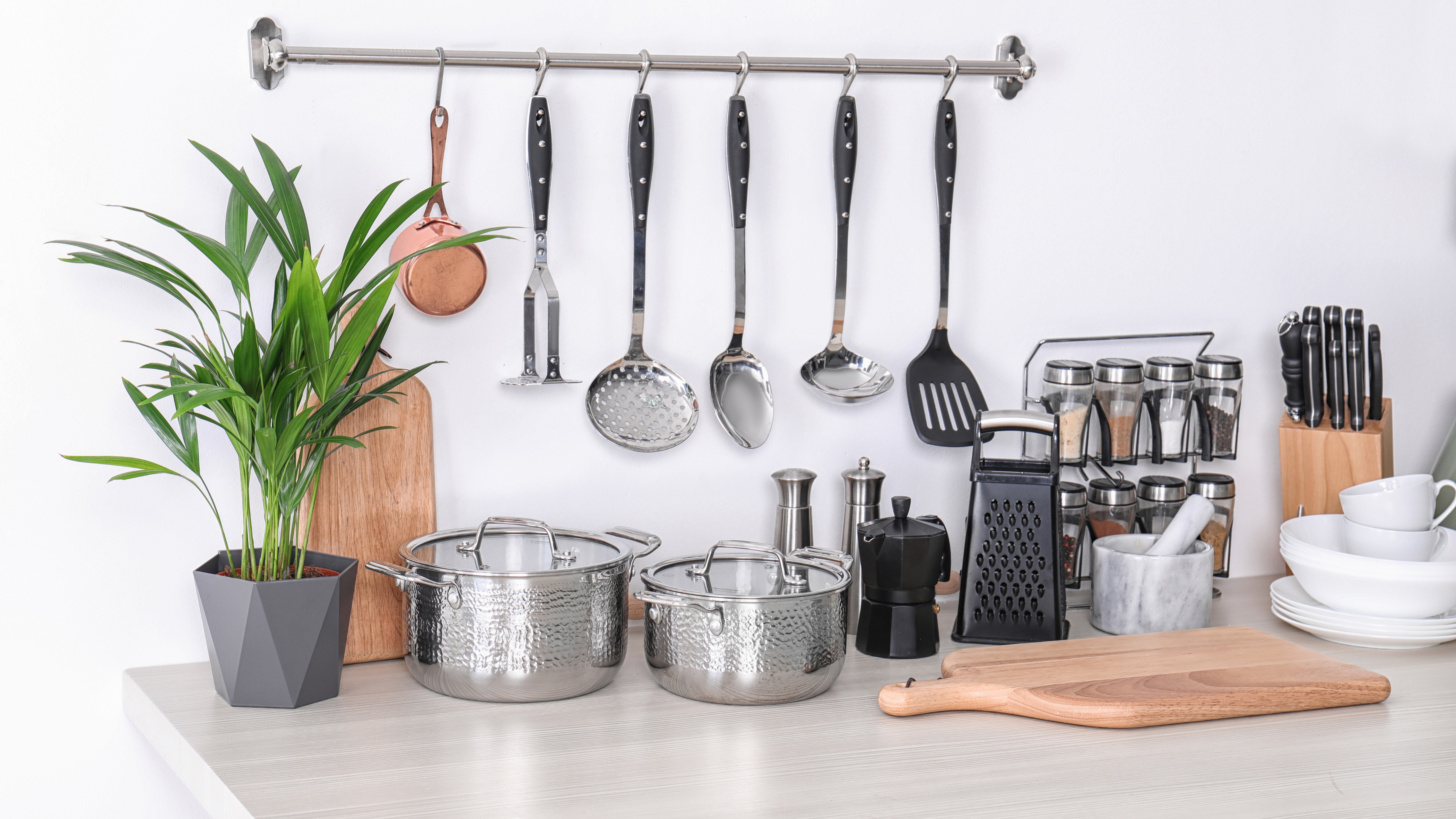 5 Common Endocrine Disruptors to Know About