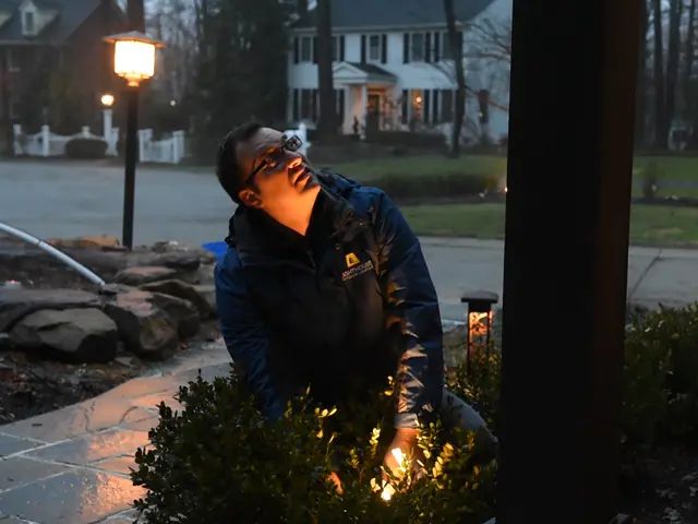 Lighthouse Group Linkedin - Best Colorful Wallpapers in High Resolution