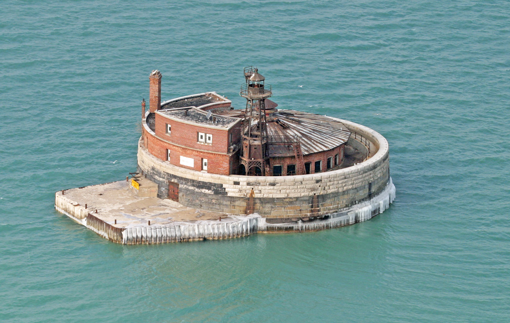 Barnes distribution in cleveland, reviews by real people. Four Mile Crib Lighthouse, Illinois at Lighthousefriends.com