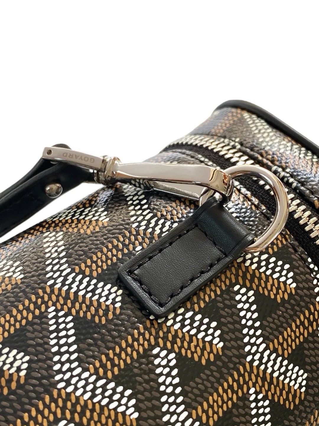 Muse Mini Vanity Case black