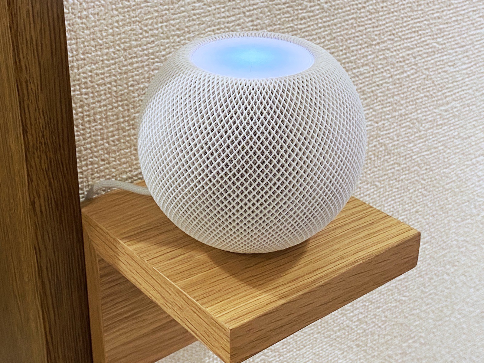 HomePod mini を壁掛けしてみた！