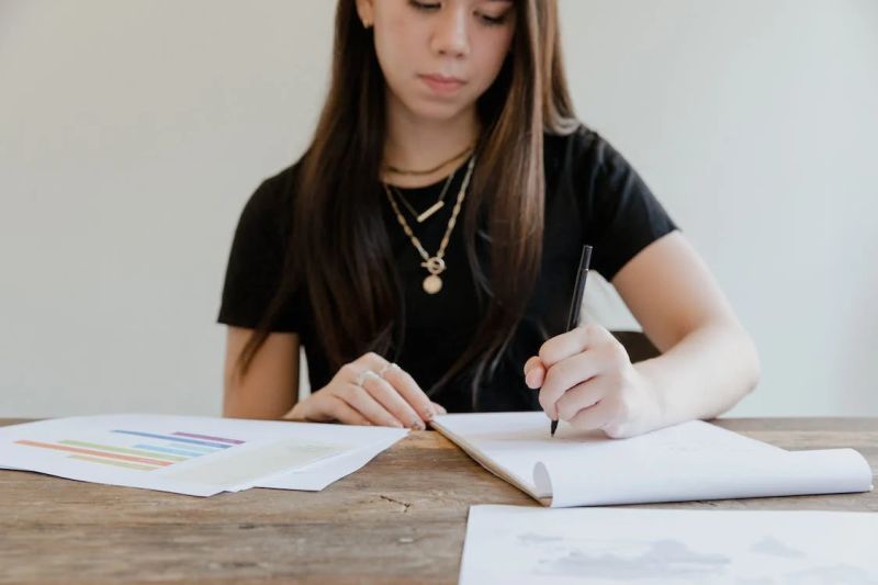 Homework Physics - Beautiful 8K Gradient Illustrations | Free Download