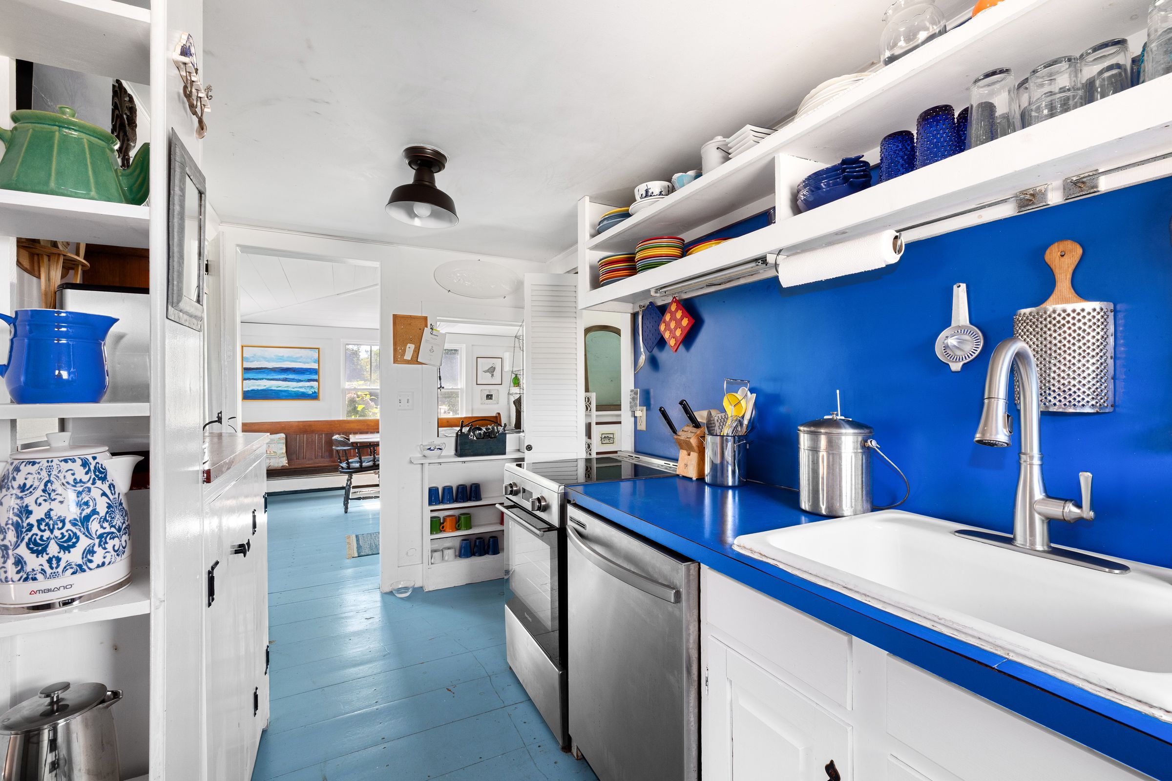 Langholm -963 Dorry's Cove | Lila Delman Compass