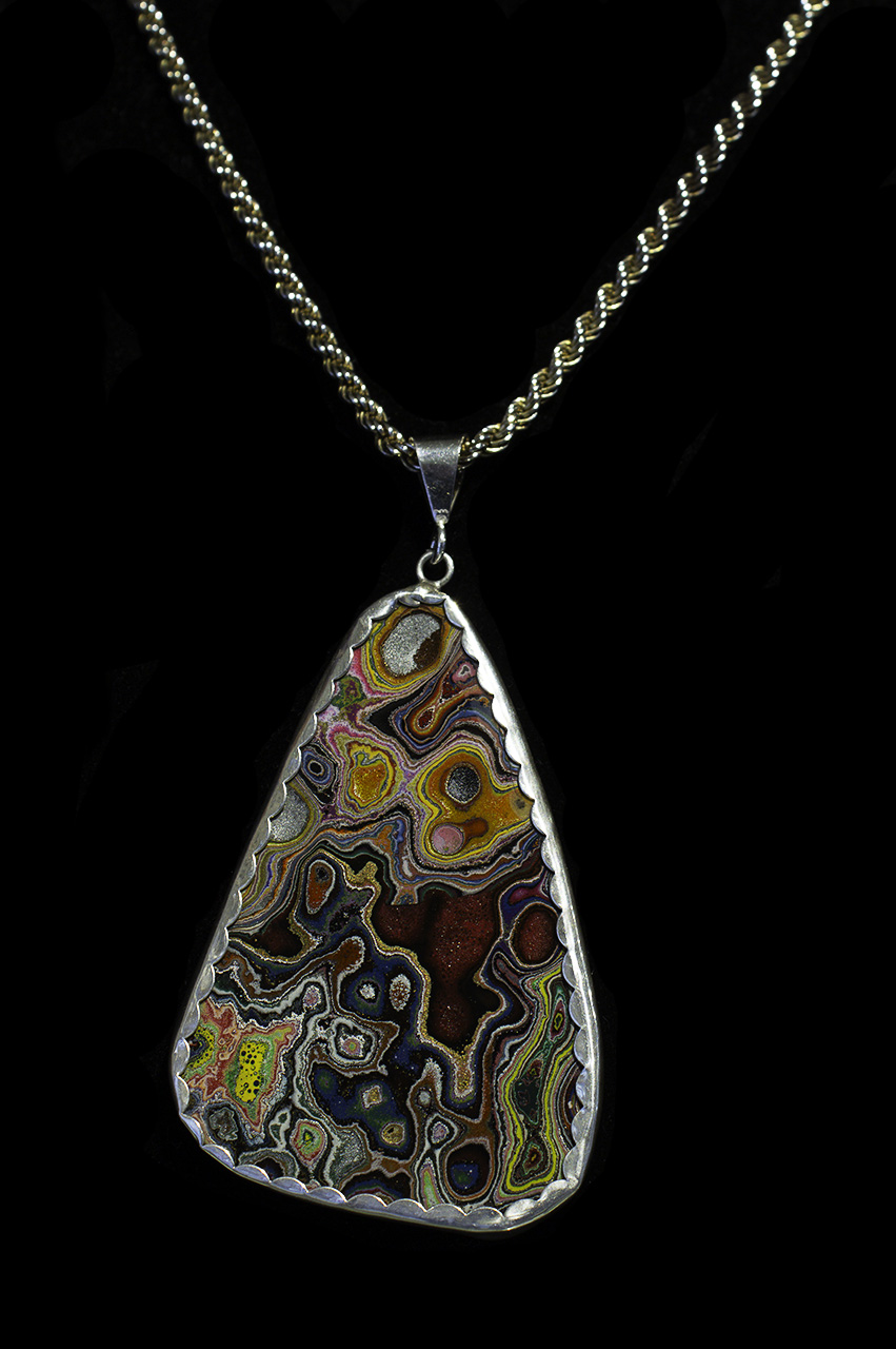 2-Sided Cadilite Pendant with 20″ 2.2mm Sterling Chain – Lile Art