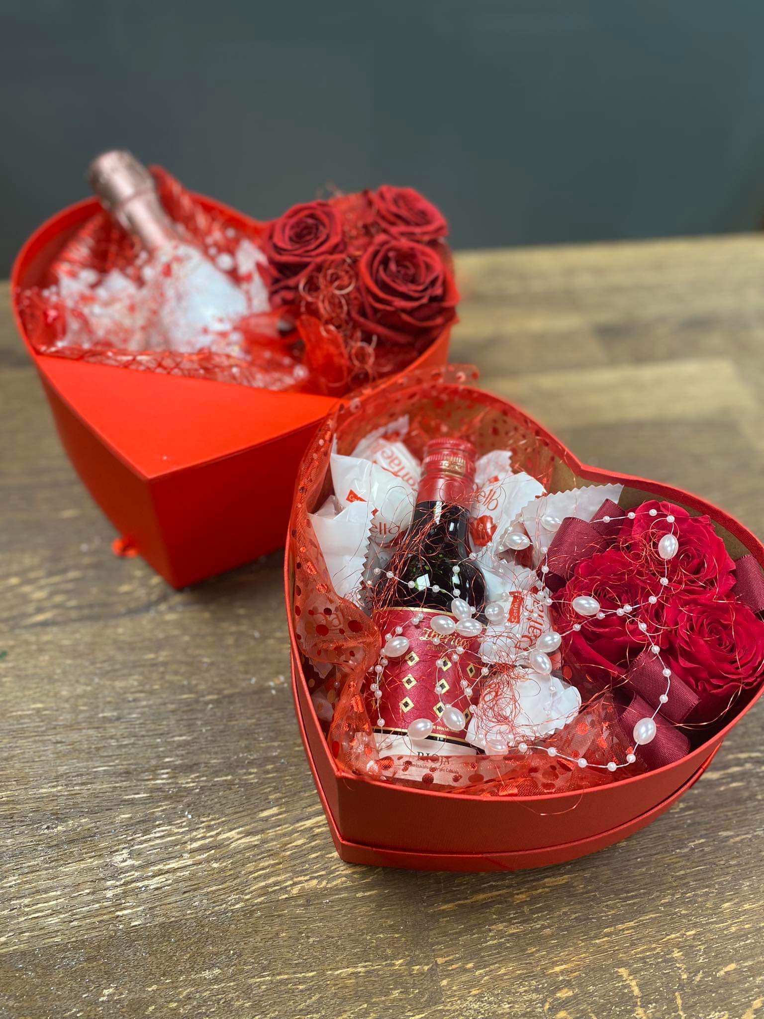 Uinuvate roosidega kinkekarbid