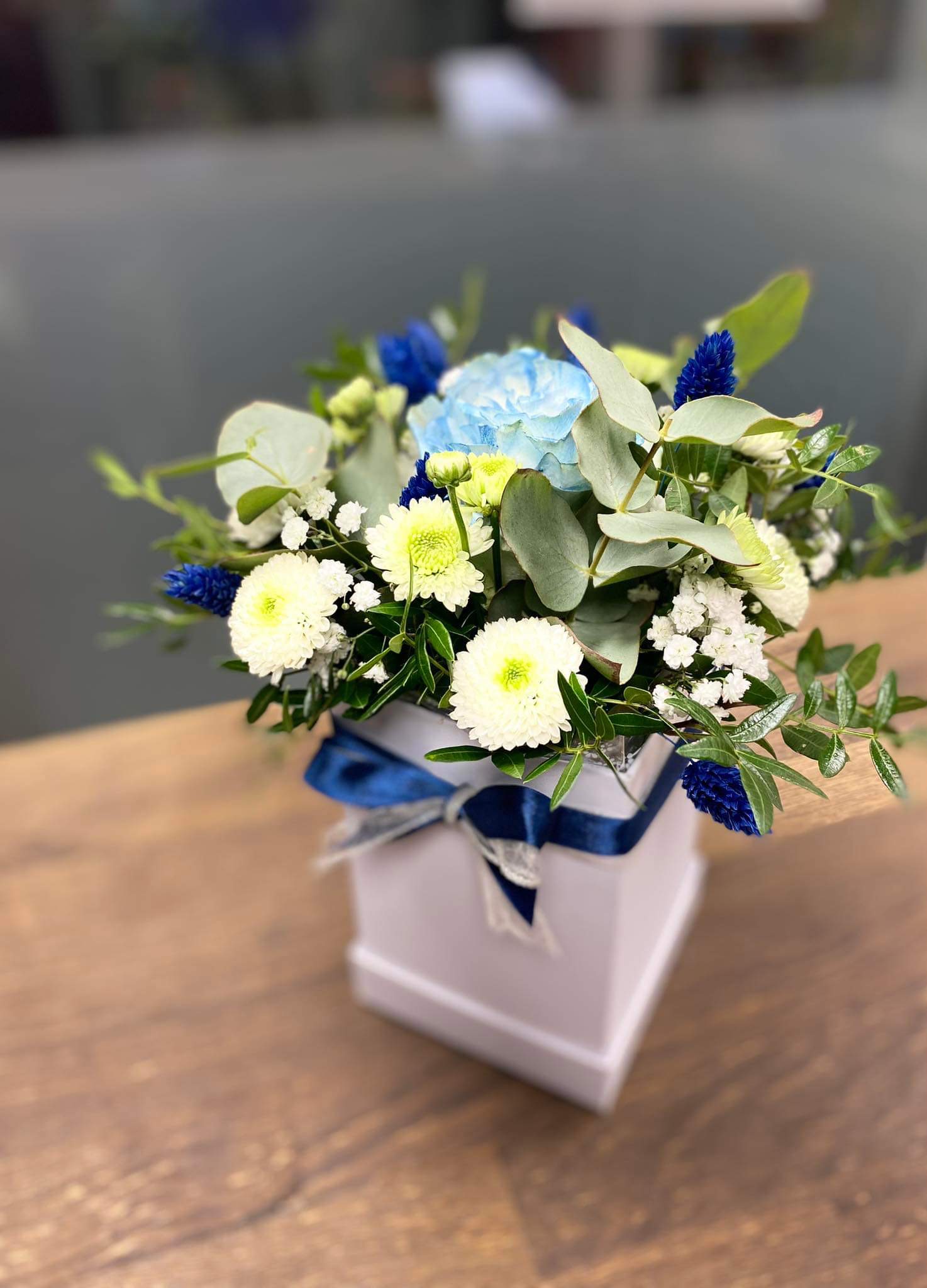 Lilleseade kinkekarbis