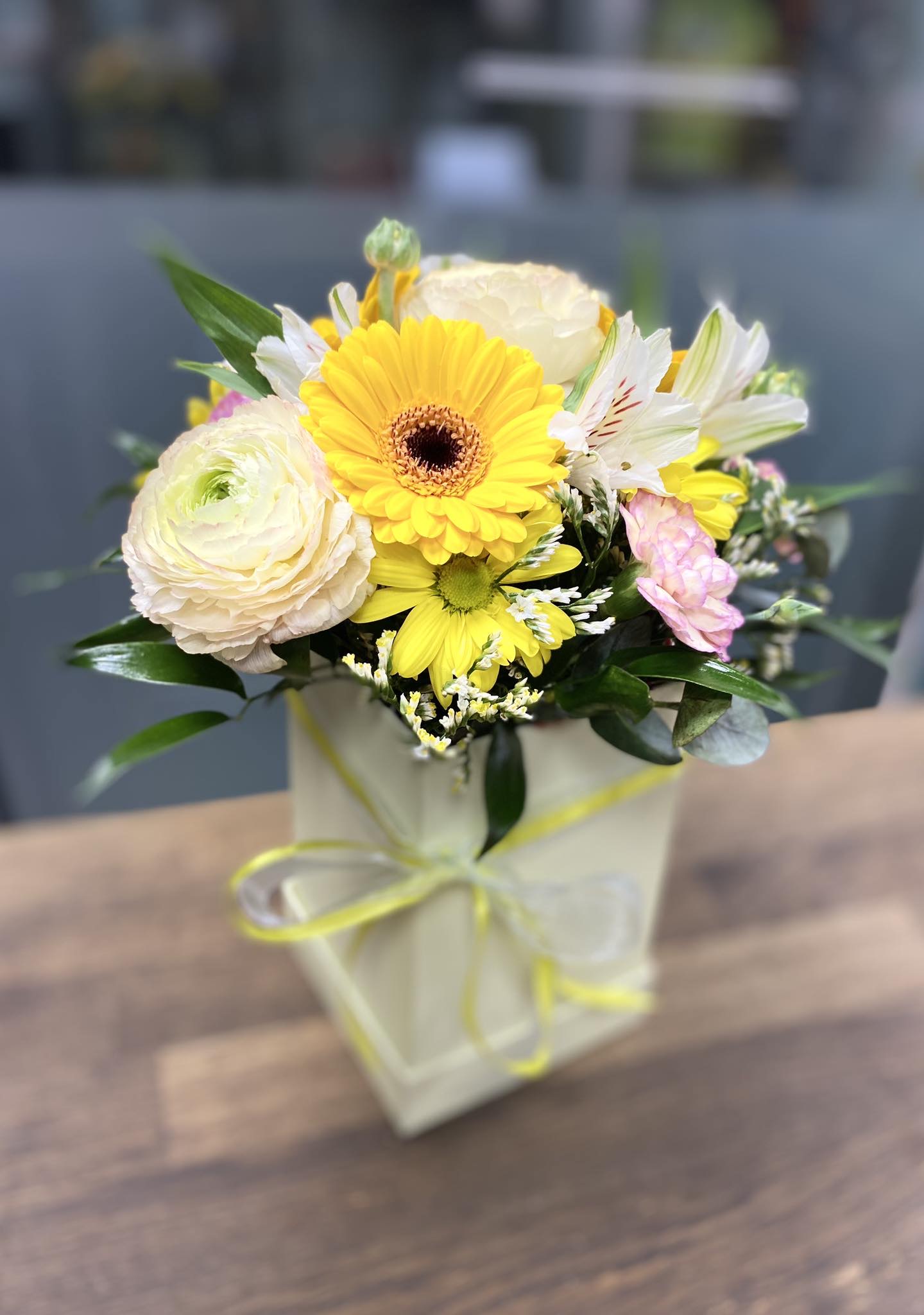 Lilleseade kinkekarbis