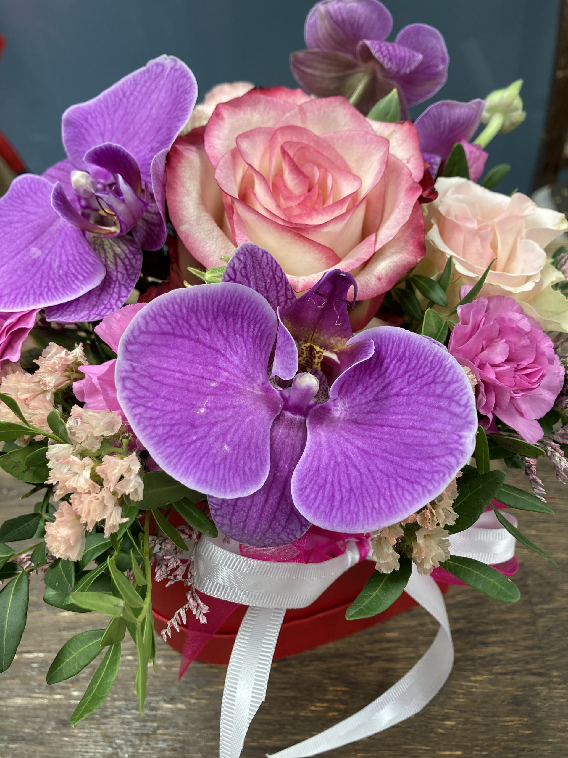 Lilleseade kinkekarbis