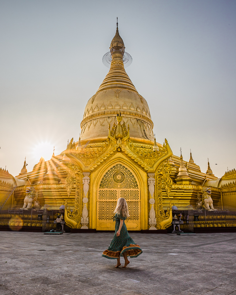 Maha Wizaya Pagoda - Yangon, Myanmar