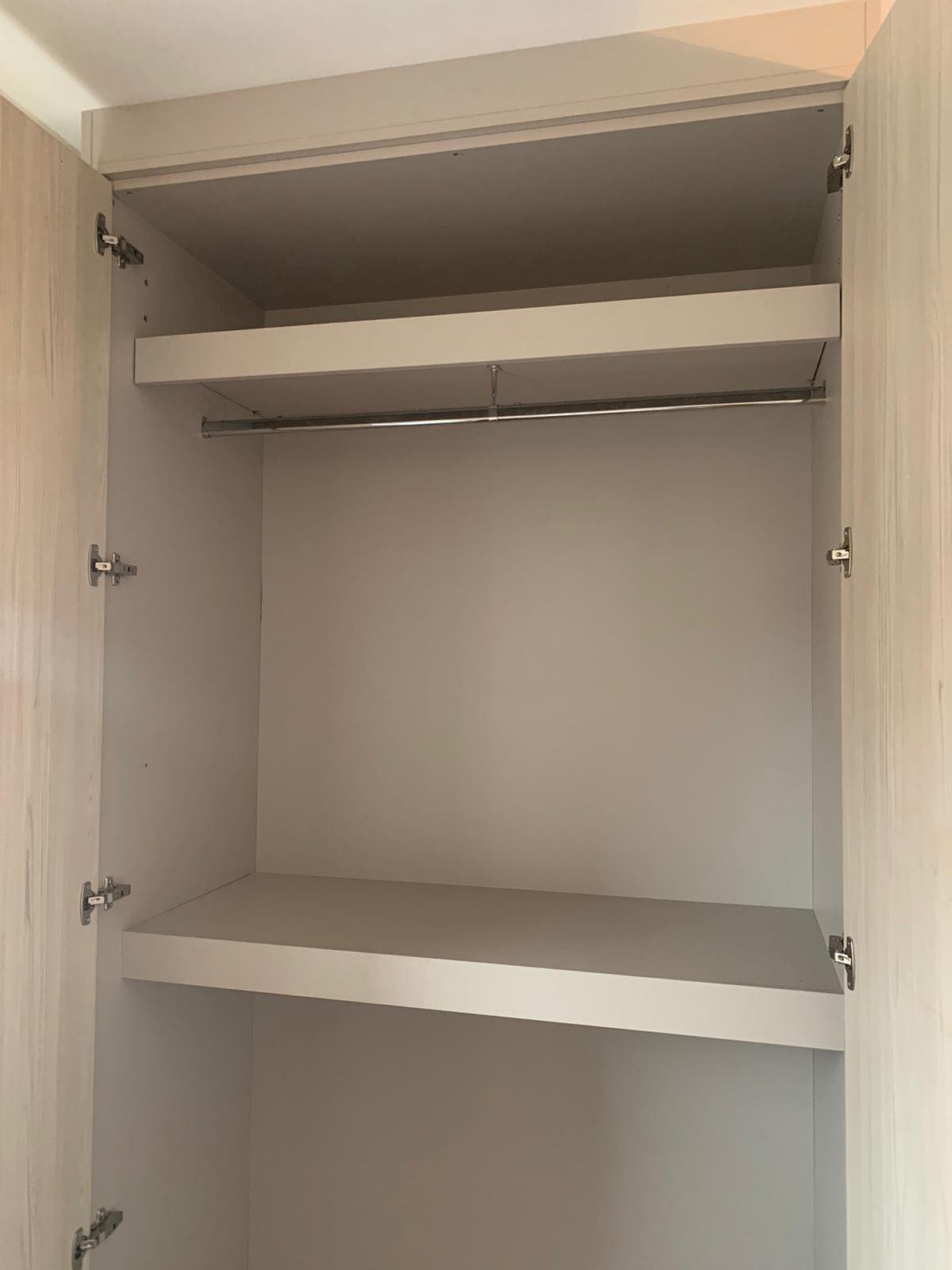 cabinet2