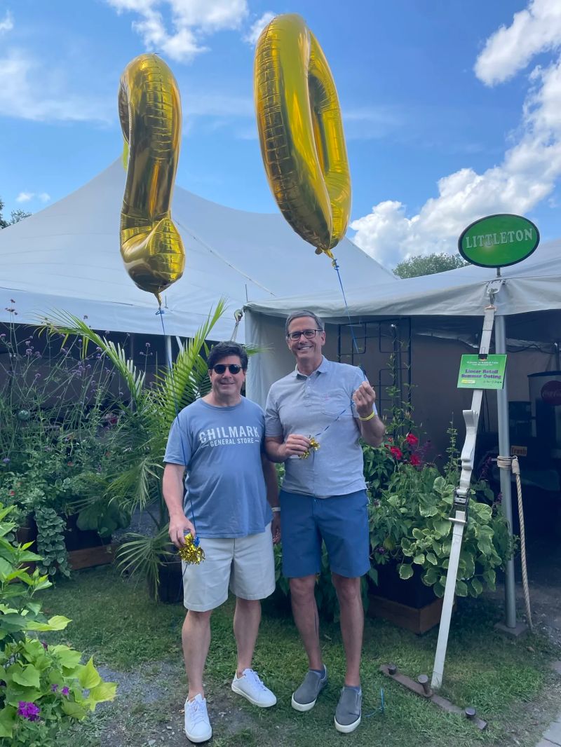 Linear Retail Celebrating 20 Years - Amazing Ocean Photo - 8K