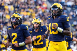  College Football Week 2 Best Bets: Illinois vs. Duke, Cy-Hawk, Michigan vs. Oklahoma, and More 