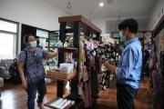 Catat Penjualan Ratusan Juta, UMKM Rembang Bertahan di Tengah Pandemi