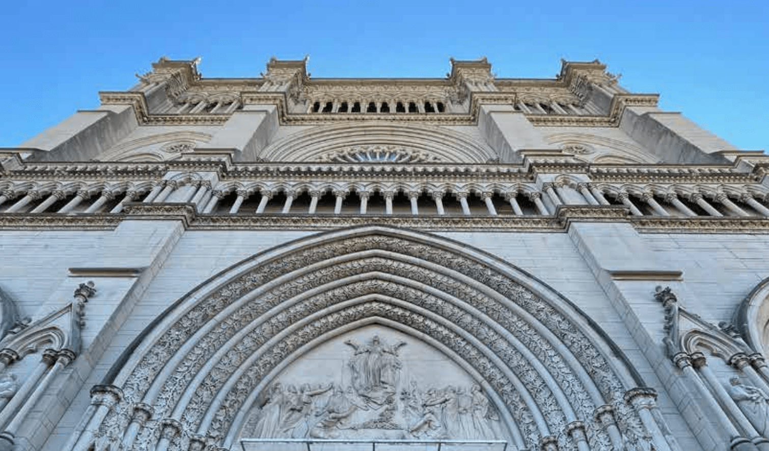 cathedral-facade