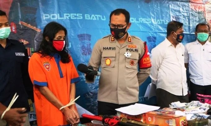 Tersangka Penipuan Saat Gelar Perkara