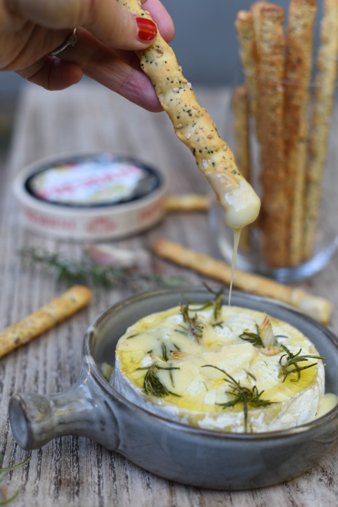 Easy Baked Camembert with Garlic & Rosemary Lisa Eats World