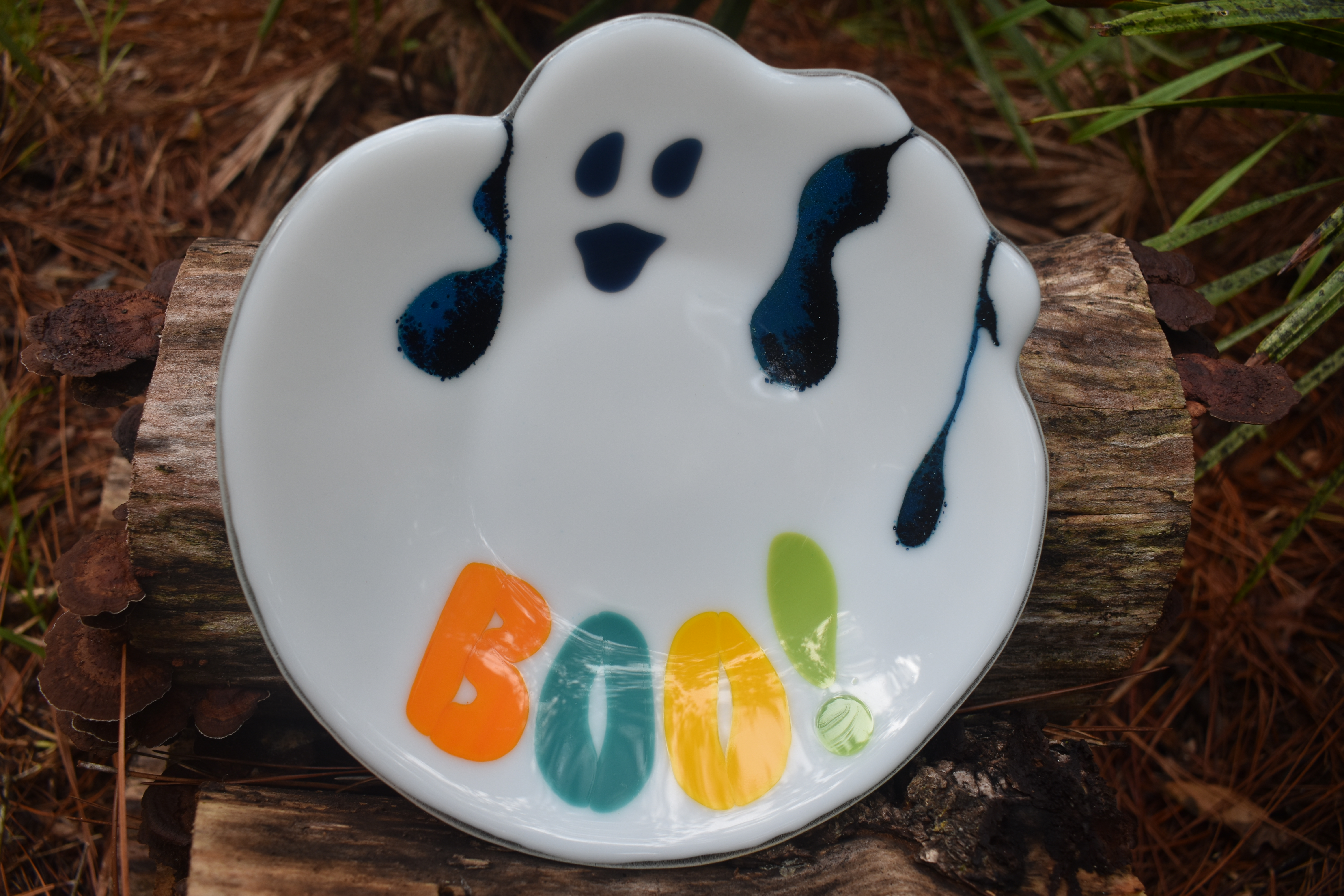 Spooktacular Ghost Plate How-to - Lisa J Vogt