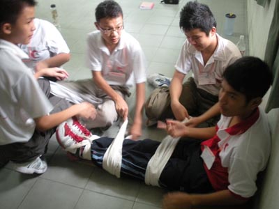 (1) upon the commencement of this act, the corporation shall be known as the persatuan bulan sabit merah malaysia or, in english,  . Pbsm