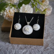 white rose embroidered jewelry set