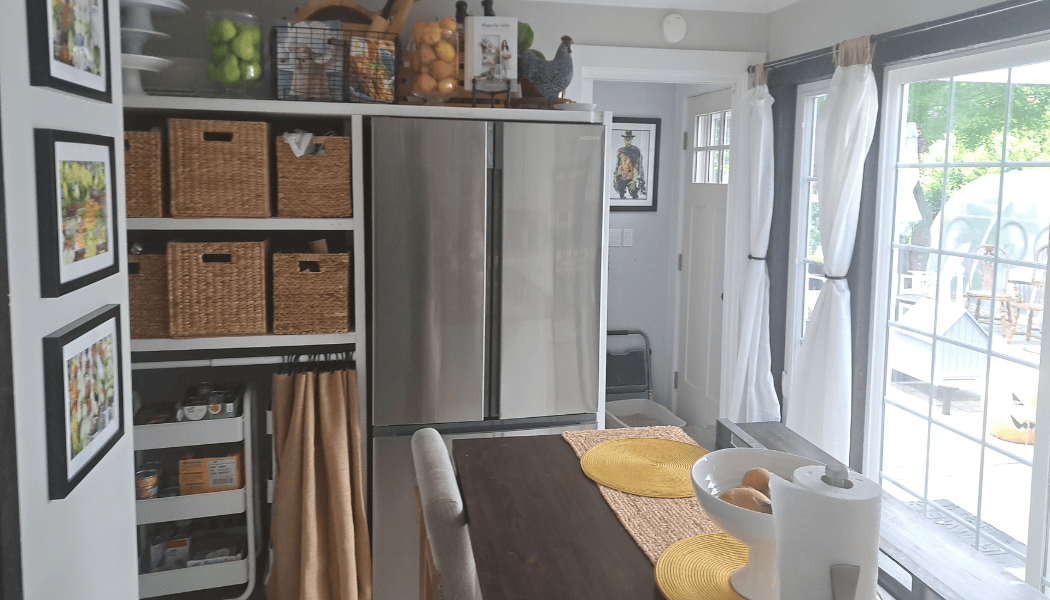 Kitchen before organization and improvement by List Fix Sell