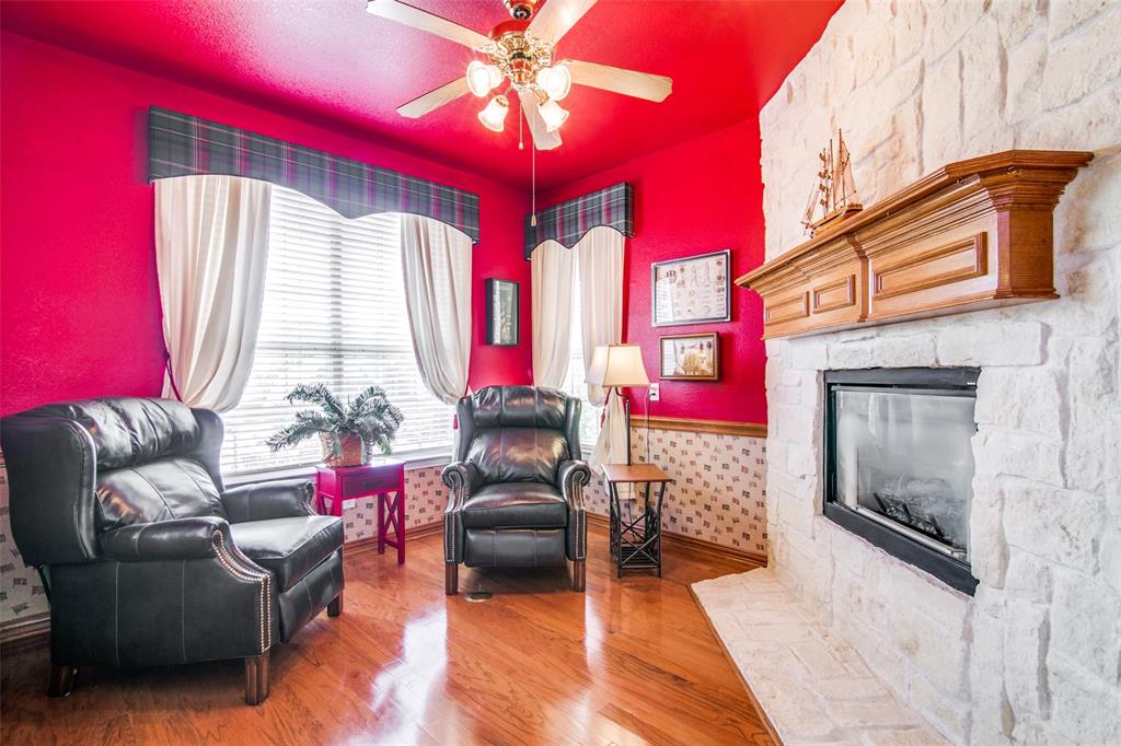 Majestic Stone Fireplace Stone Fireplace Fireplace House Design