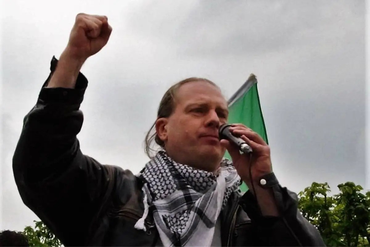 El activista pro-palestino Michael Pröbsting condenado por «apoyar el terrorismo»