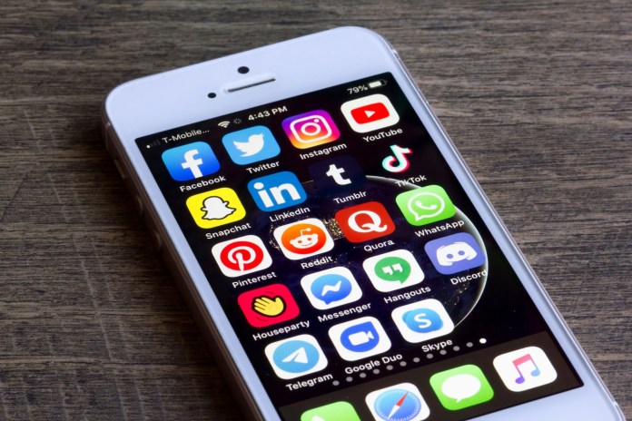 How to See Your Pokes On Facebook 2023 Update