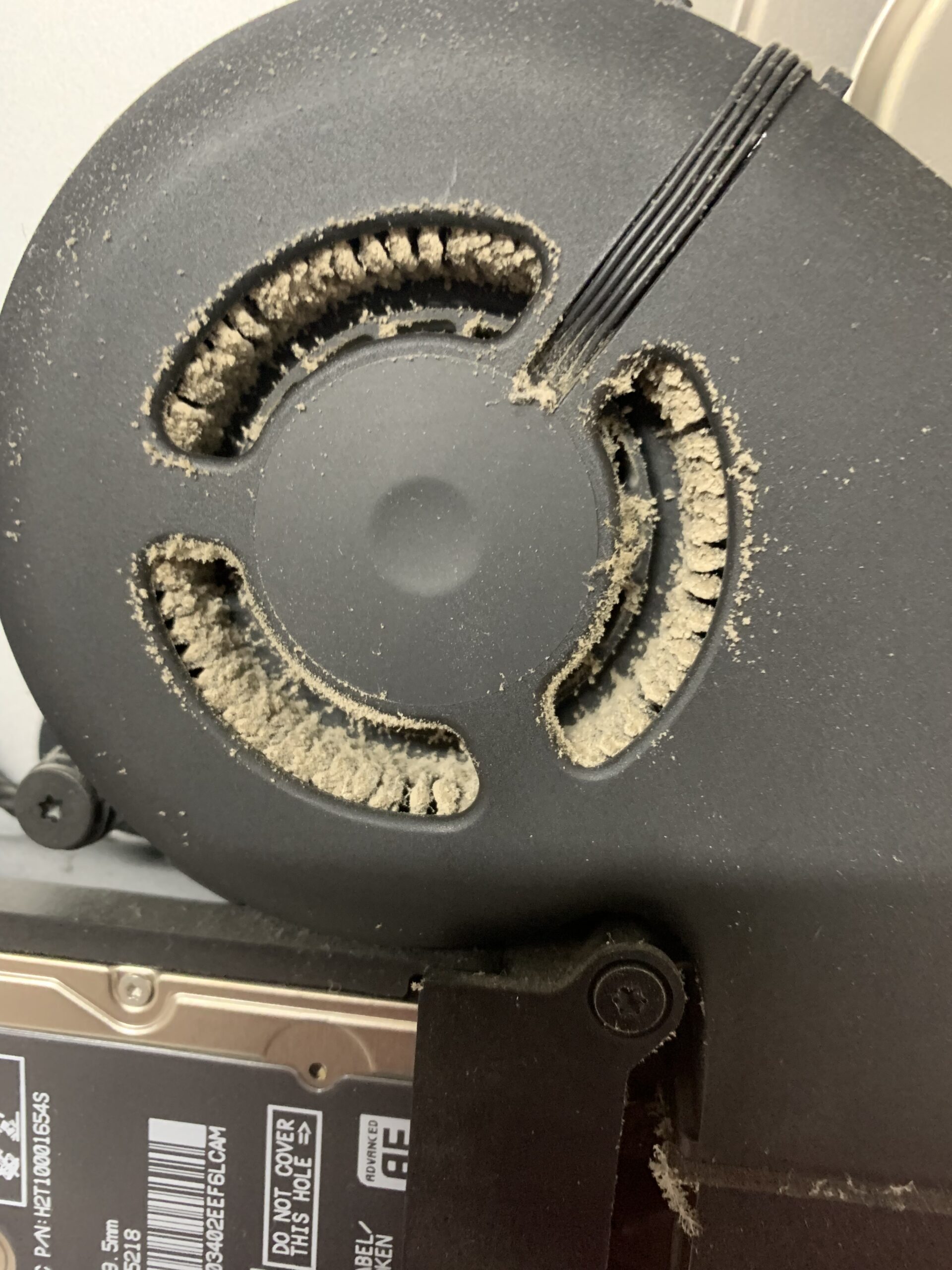 Hot laptop caused by clogged fan, Lithgow computer repairs 