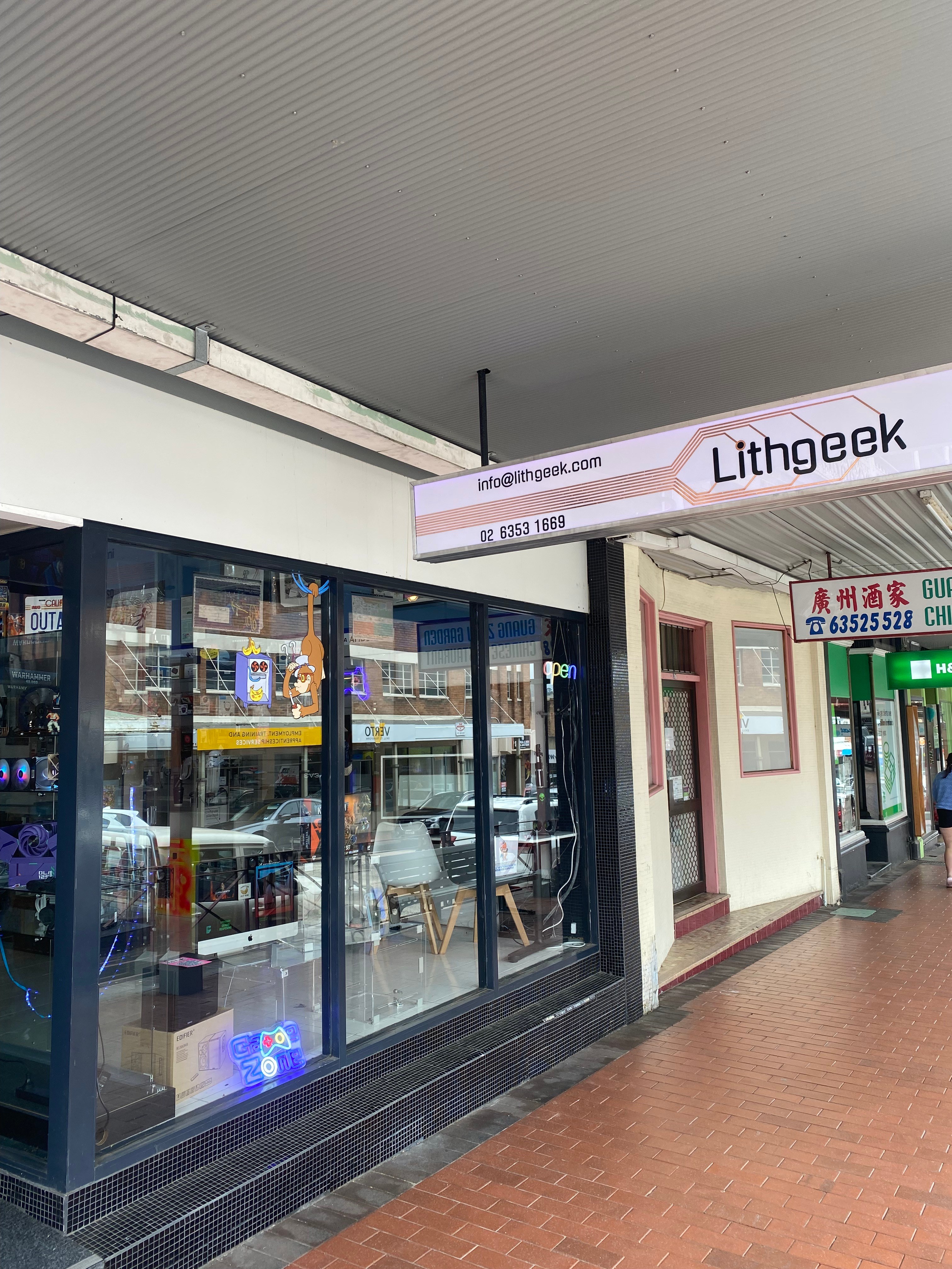 Front of Lithgeek Customer gaming computers shop. on opening day. We now sell Warhammer prodicts. 