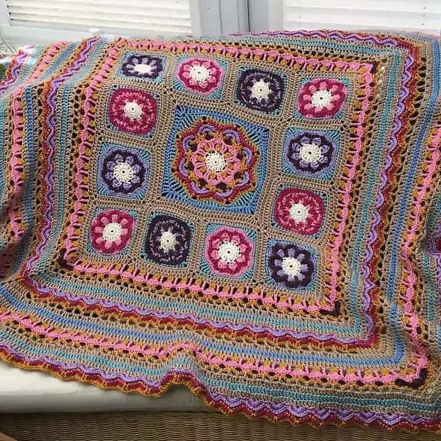 Join into a circle with a slip stitch. 11 Different Unique Granny Square Crochet Patterns Free Littlejohn S Yarn