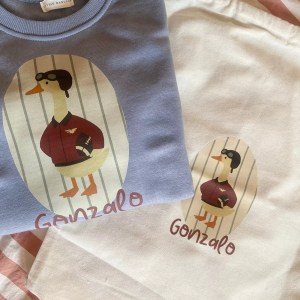 Pack sudadera amigos con bolsa