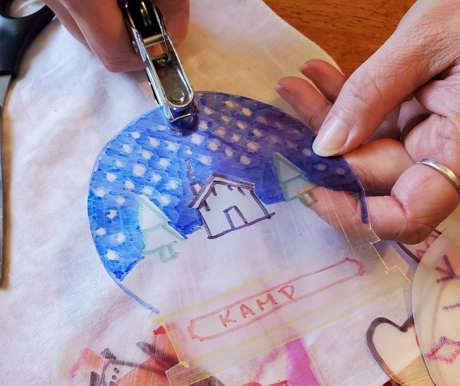 shrinky dink christmas ornaments with free printable patterns
