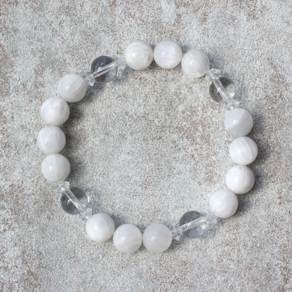 ゼオライト.水晶