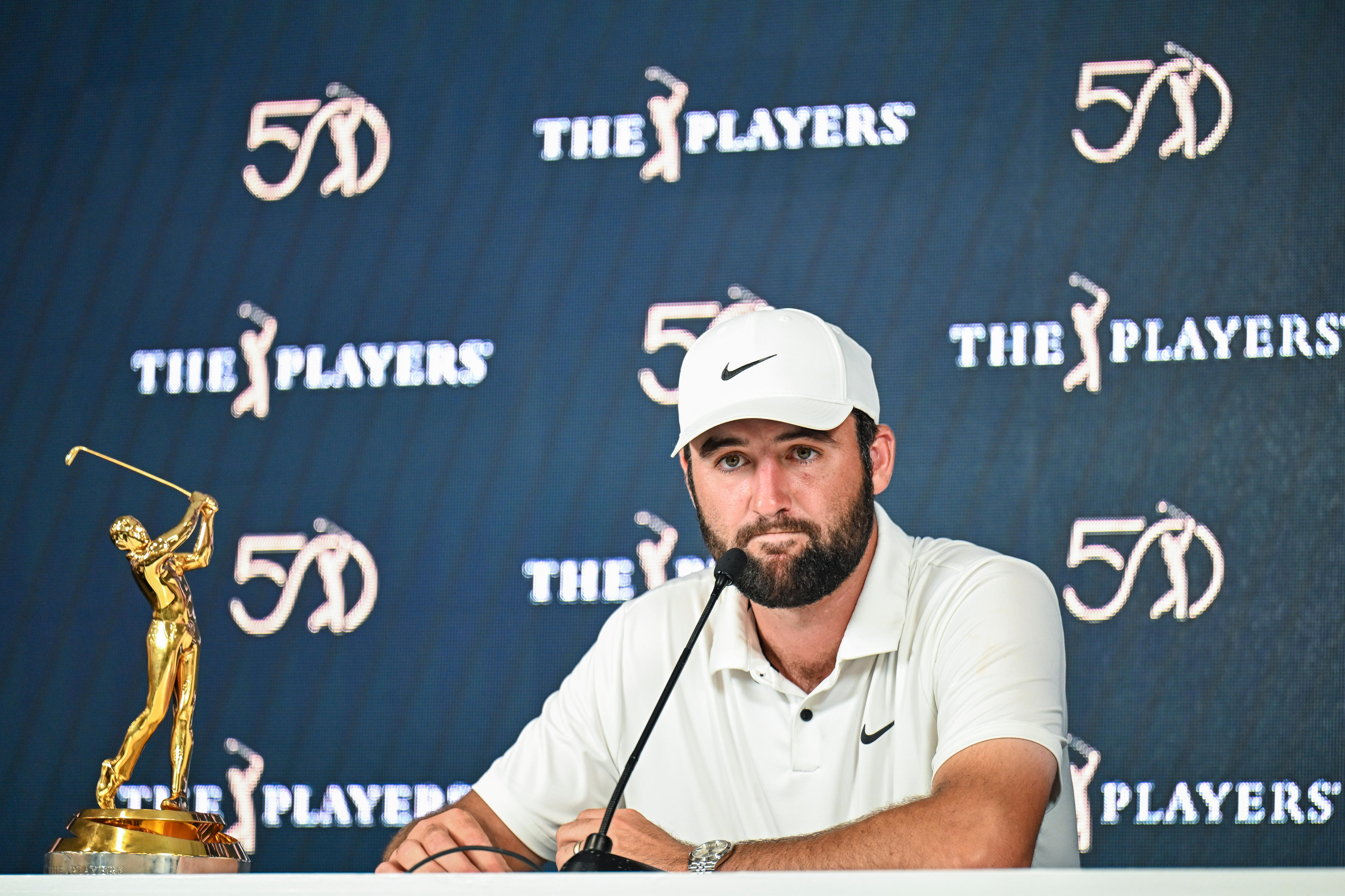 Golf superstar Scottie Scheffler has hand surgery after freak Christmas dinner accident