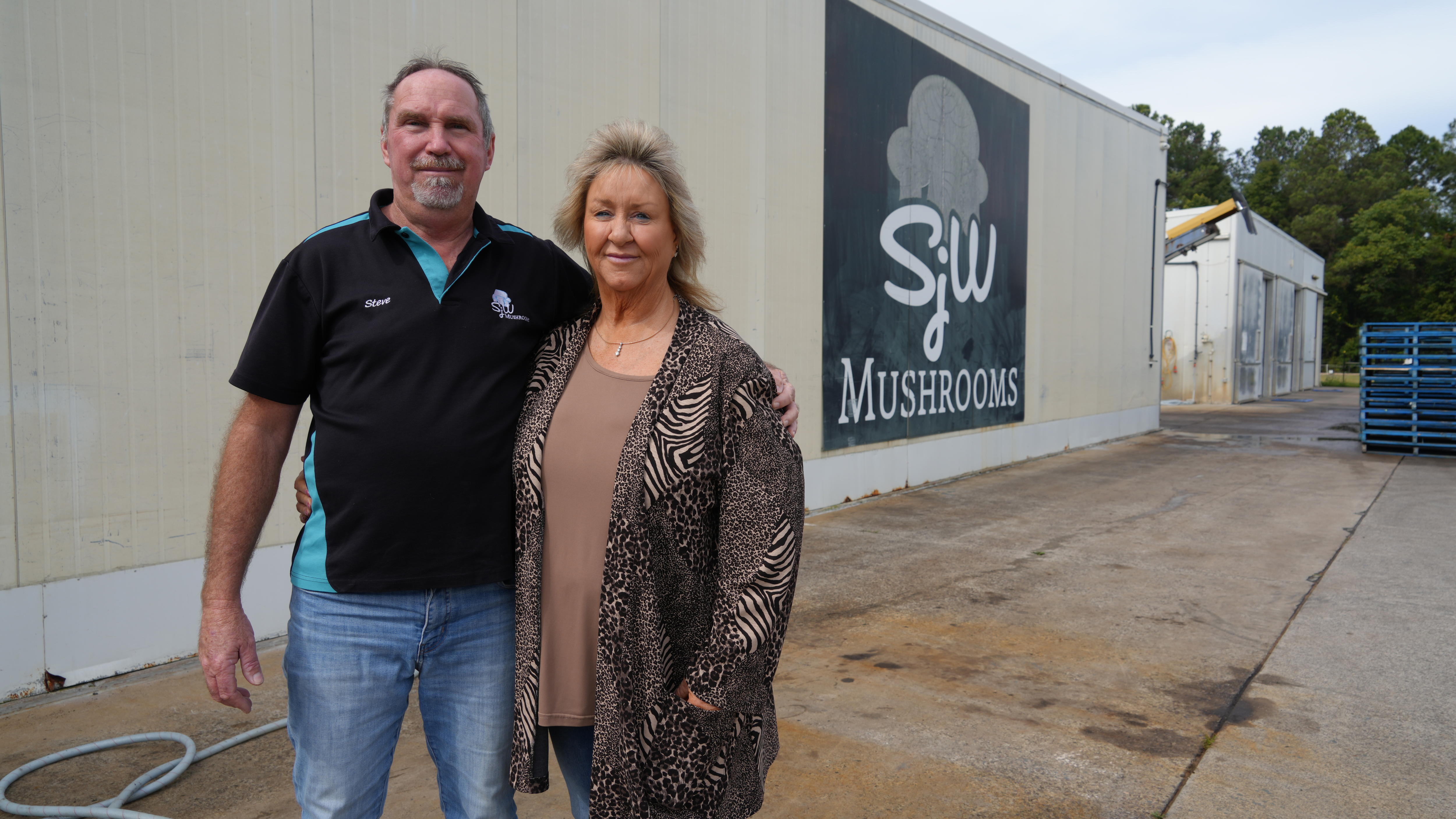 Why Australian Mushroom Farmers Are Going Broke | $10,000 Weekly Losses Explained (2026)