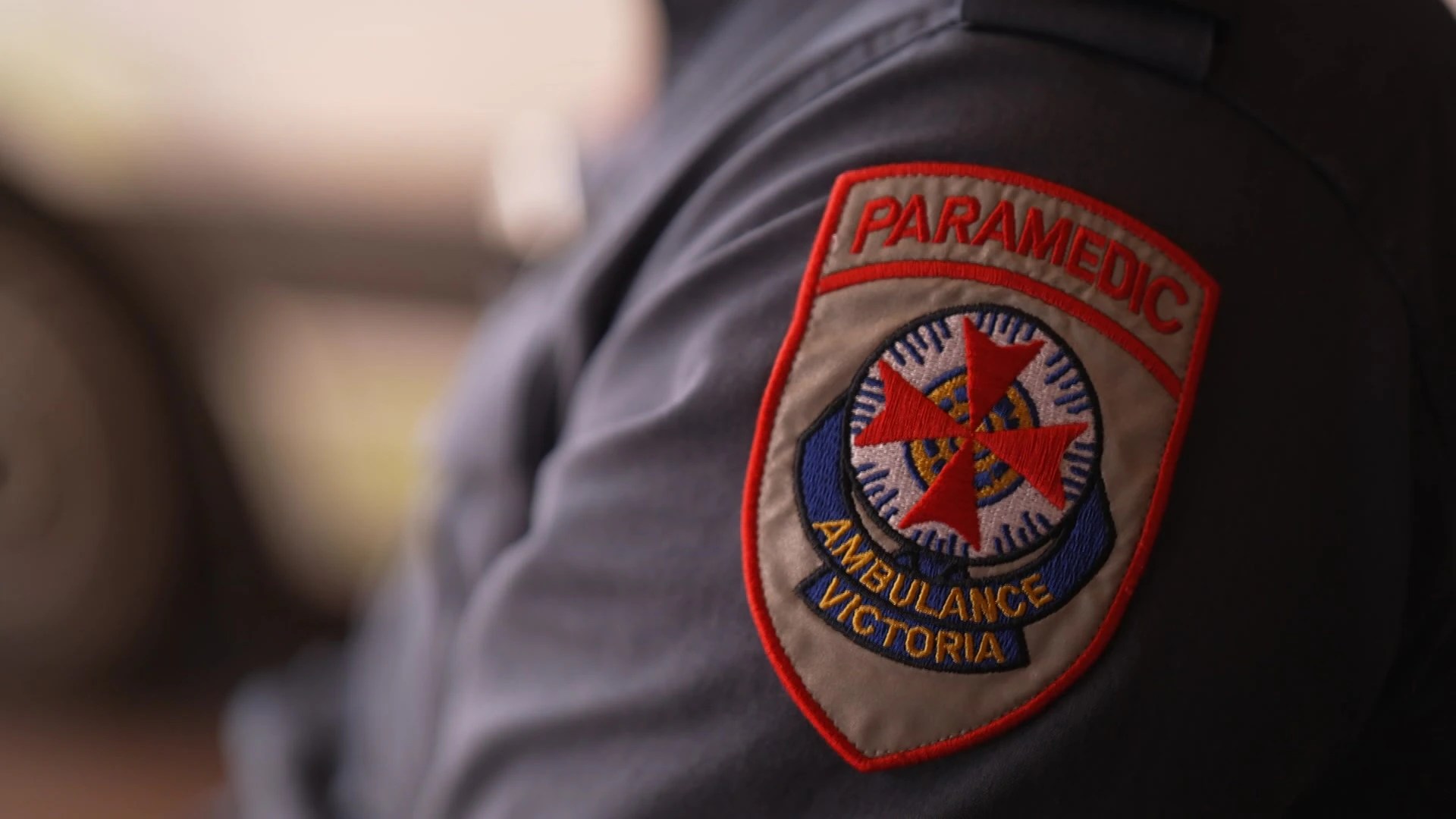 Melbourne Paramedic Stabbed in Reservoir: Shocking Attack on First Responders (2026)