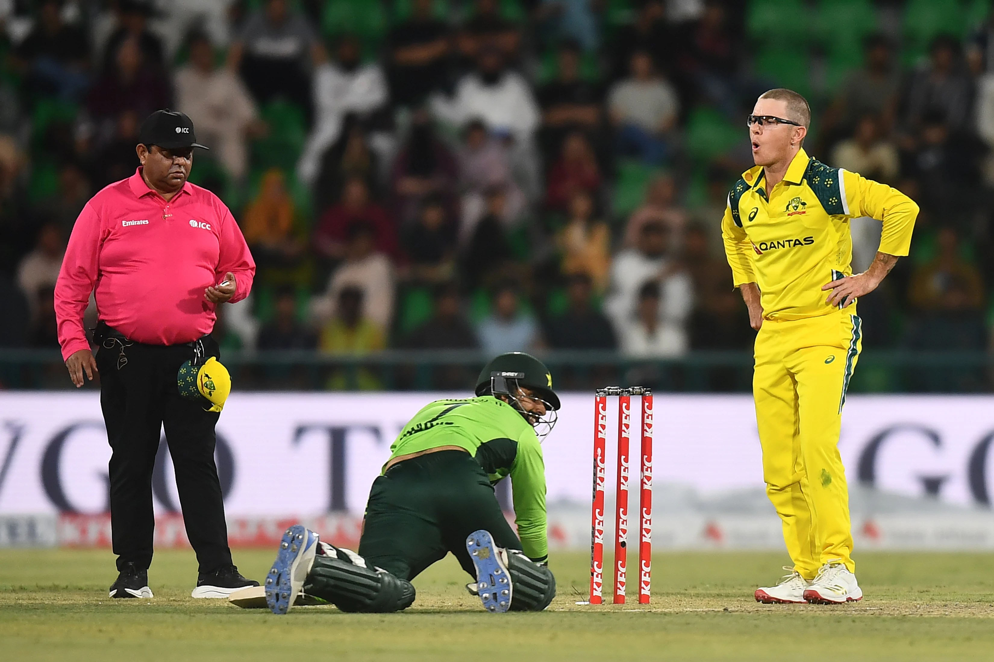 Australia's Batting Woes Continue: Pakistan Wins Decisive ODI (2026)
