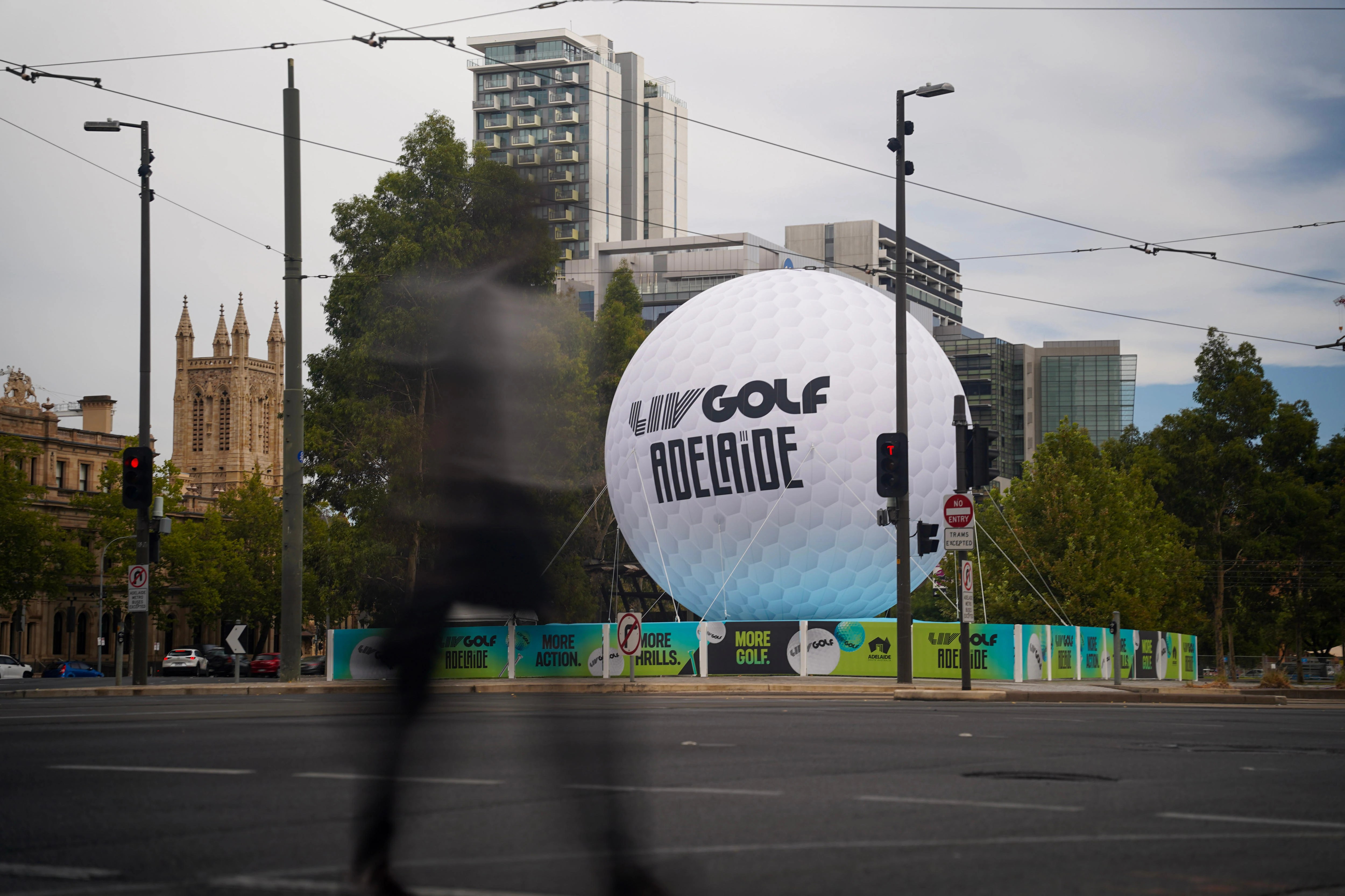 LIV Golf Adelaide's Future Uncertain: Payment Delay Raises Questions (2026)