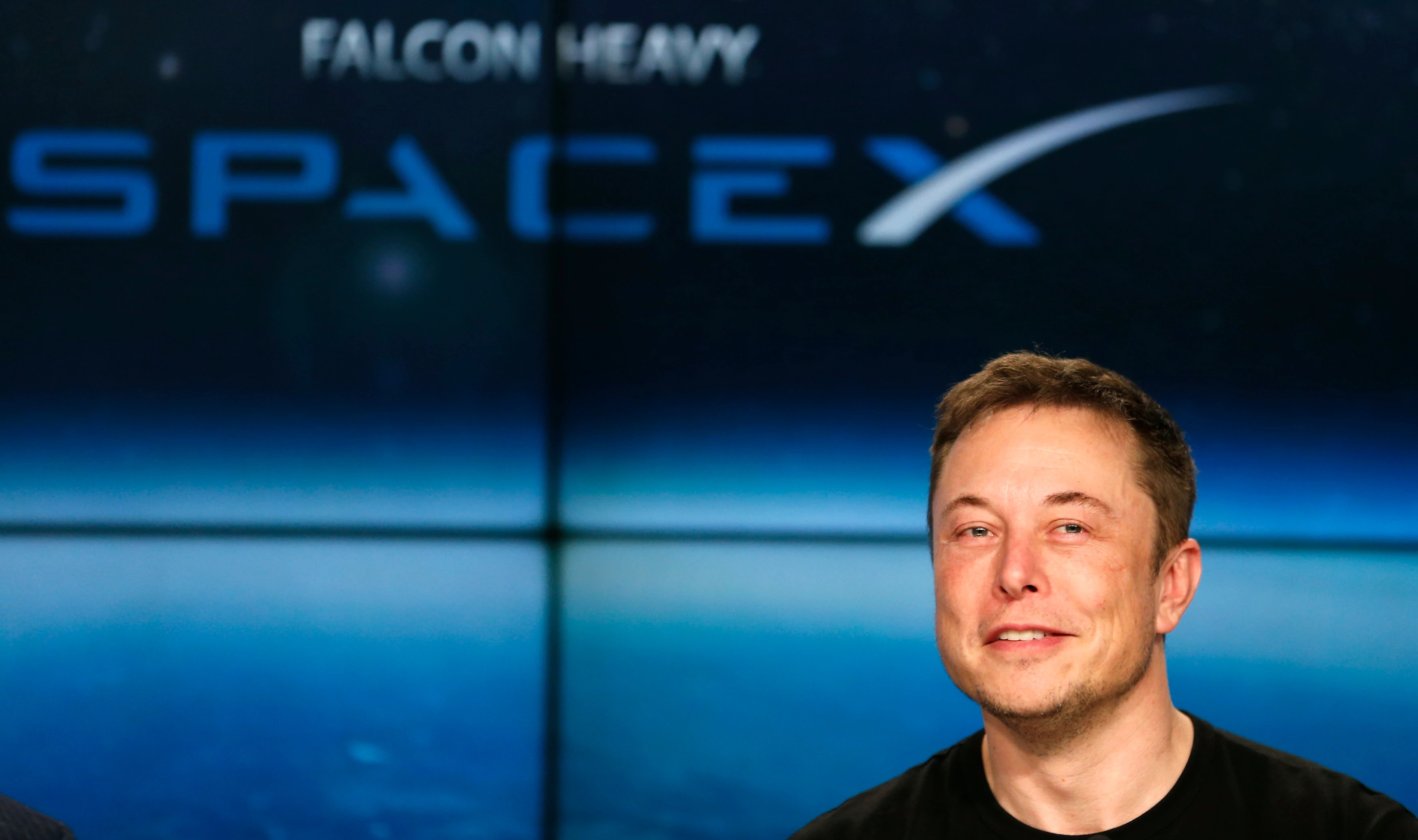 ASX Market Update: Wall Street's Mixed Results & SpaceX's Plunge (2026)
