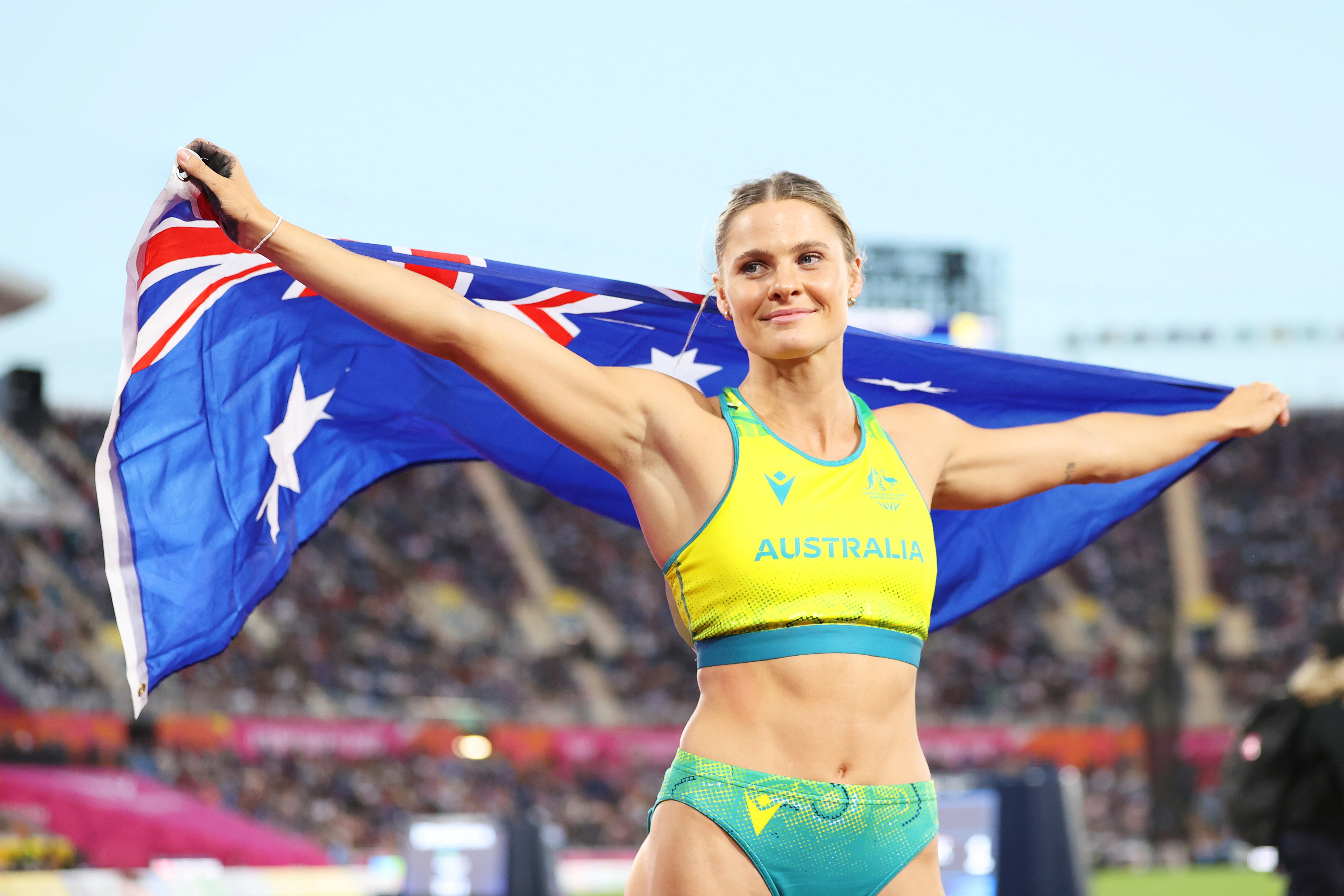Nina Kennedy: Australian Flag Bearer at Glasgow Commonwealth Games 2026 | Pole Vault Champion (2026)