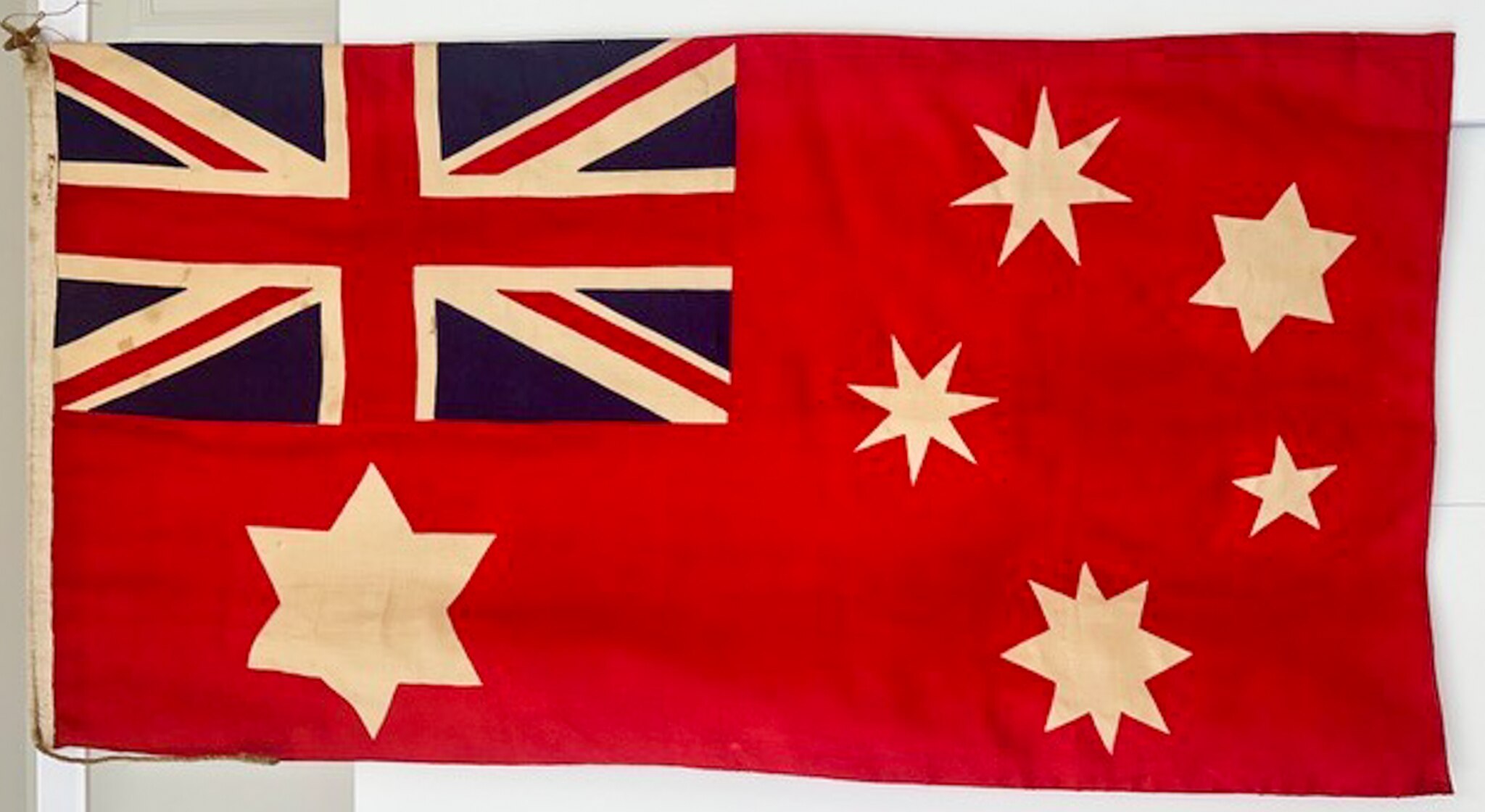 Restoring a Century-Old Australian Flag: A Symbol of WWI Sacrifice (2026)