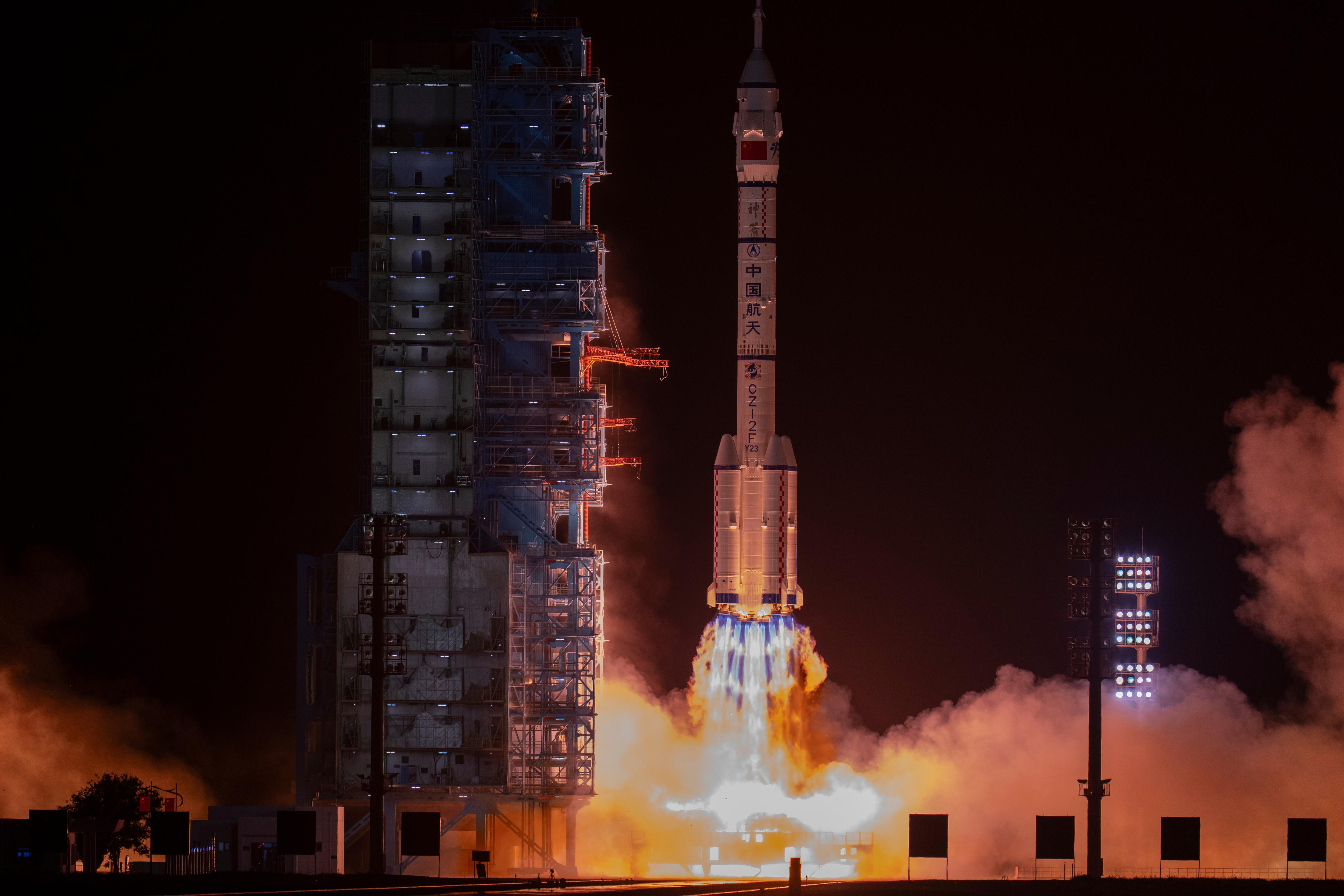 China's Shenzhou-23 Mission: A Giant Leap for Lunar Exploration (2026)